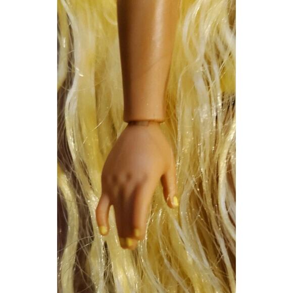 9 In 2021 MGA Rainbow Jr High Sunny Madison Fashion Doll No Clothes Replacement - Picture 8 of 11